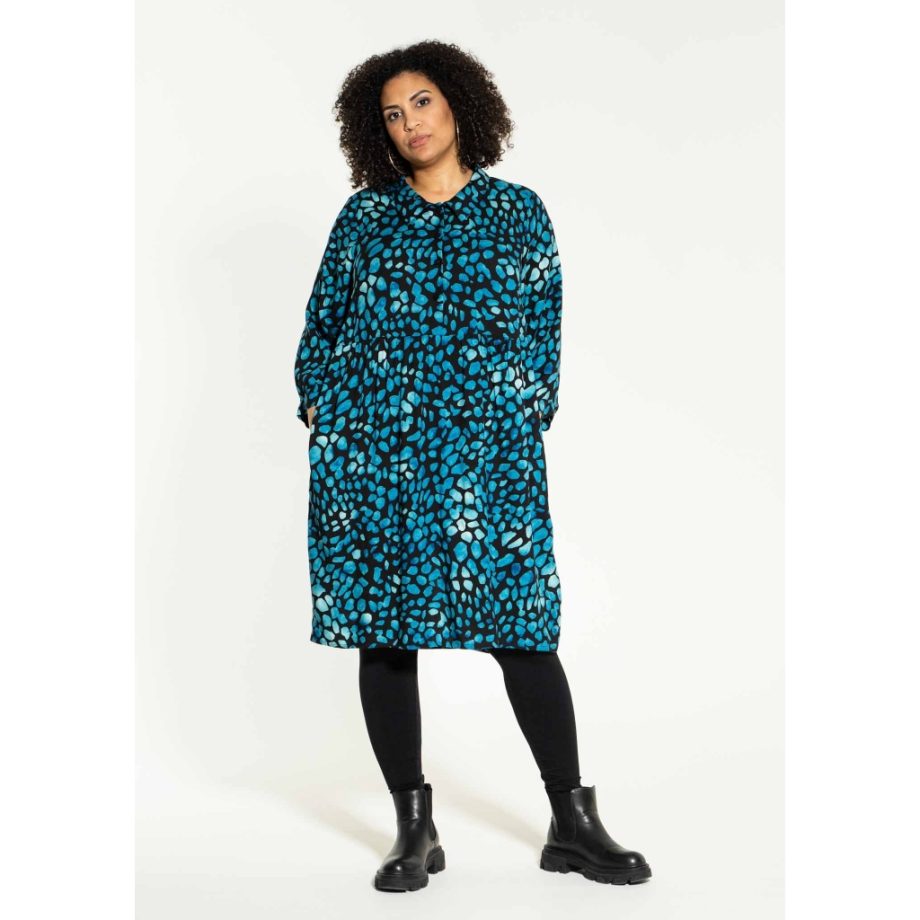 Dress Lise-black with blue dots