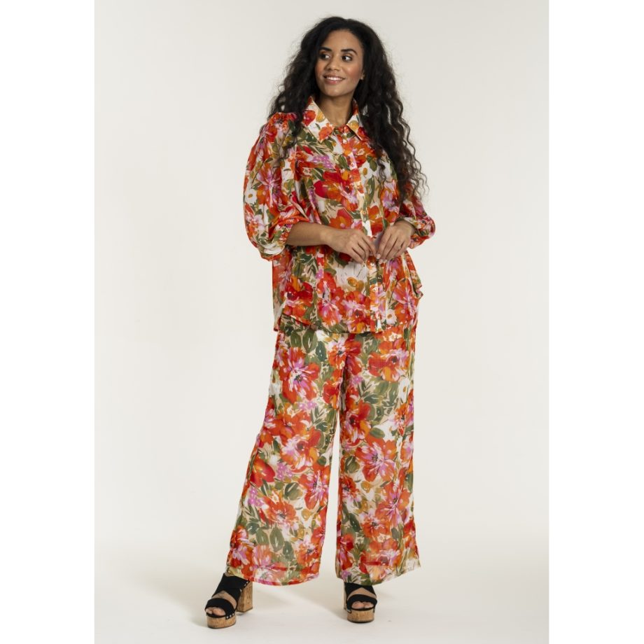 STUDIO Broek Sjakobine met zakken en oranje bloemen